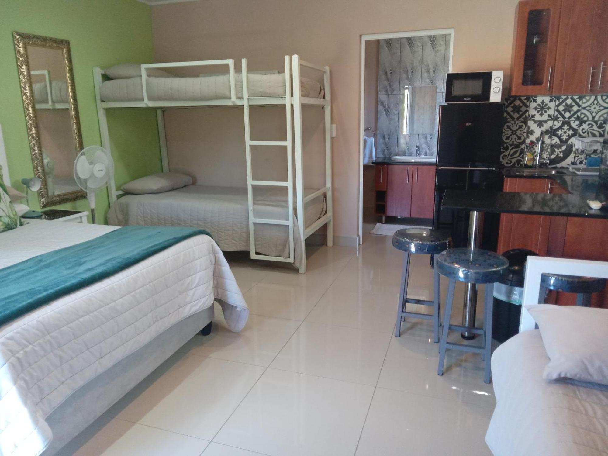 Sonhos Dreams Self Catering Garden Cottages Bloemfontein Bilik gambar